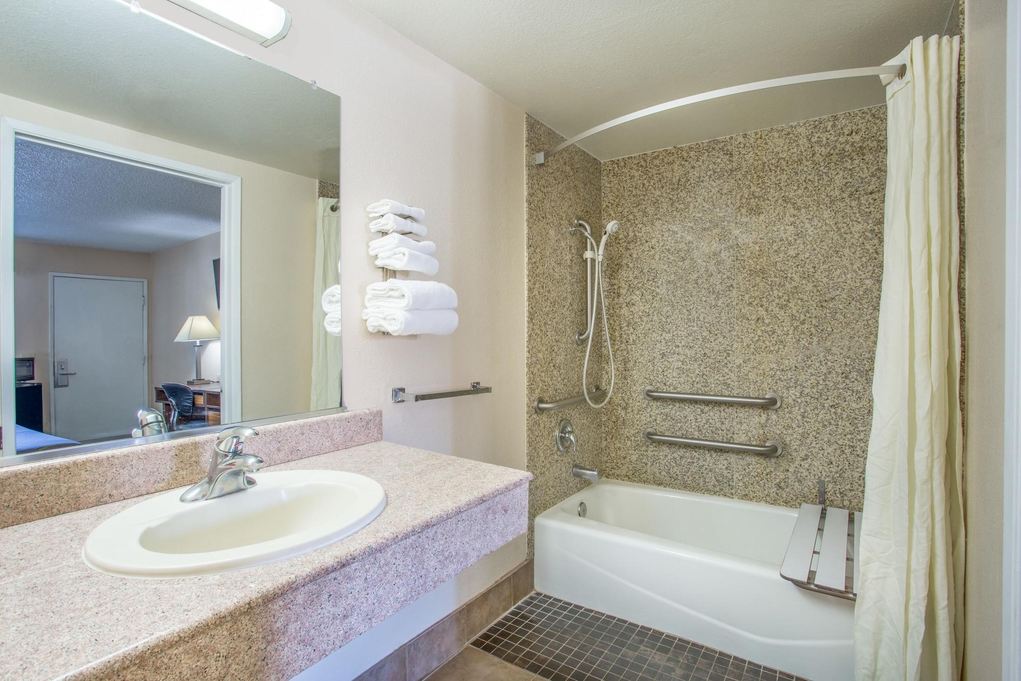 Hotel Seville - Ontario Airport/Chino Εξωτερικό φωτογραφία